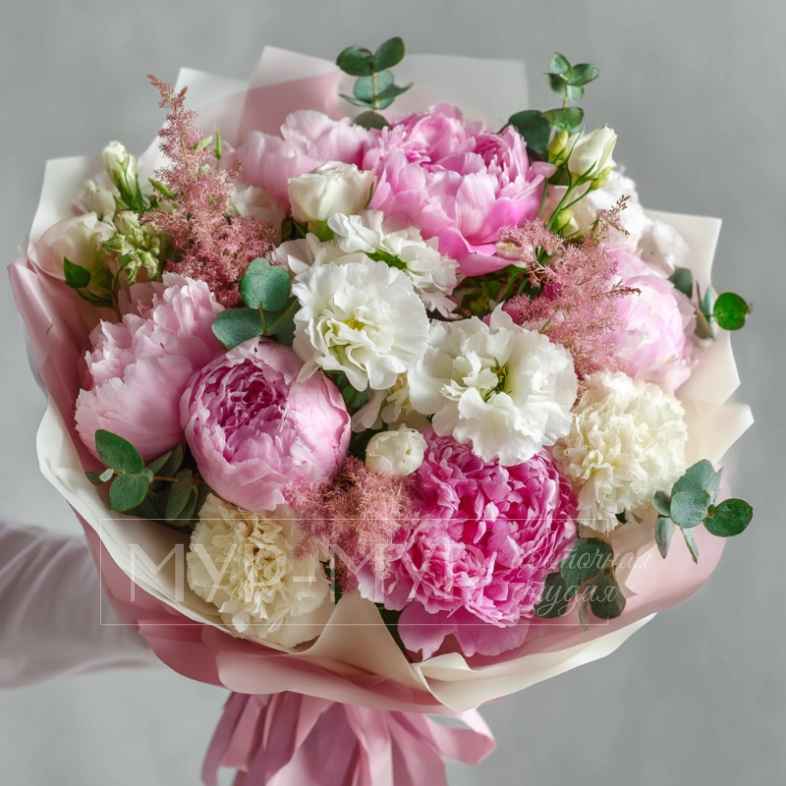 Букет с пионами &laquo;Пудровая нега&raquo;