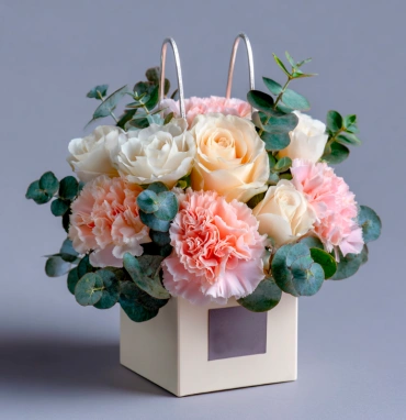 Композиция в сумочке «Шарм и утонченность»