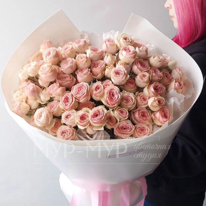 Монобукет из кустовых пионовидных роз &laquo;Розовое облако&raquo;