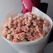 Монобукет из кустовых пионовидных роз &laquo;Розовое облако&raquo; 0