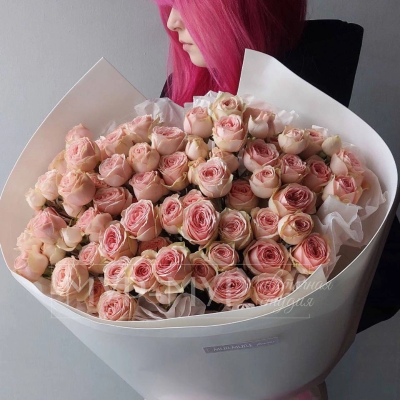 Монобукет из кустовых пионовидных роз &laquo;Розовое облако&raquo;