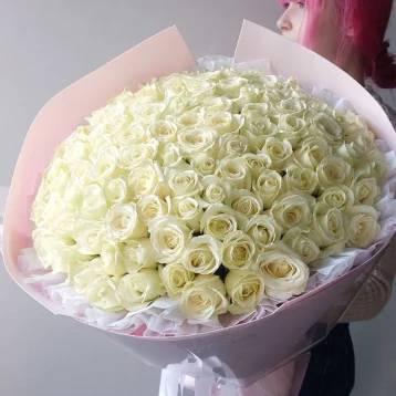 Букет из 101 Голландской розы 40 см «Белое облако роз»