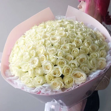 Букет из 101 Голландской розы 40 см «Белое облако роз»