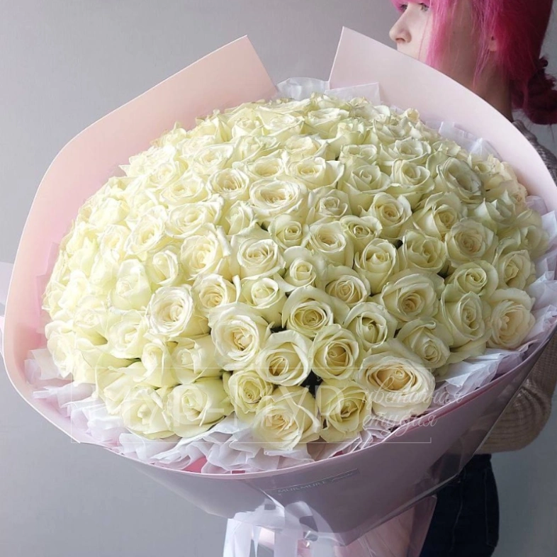 Букет из 101 Голландской розы 40 см &laquo;Белое облако роз&raquo;