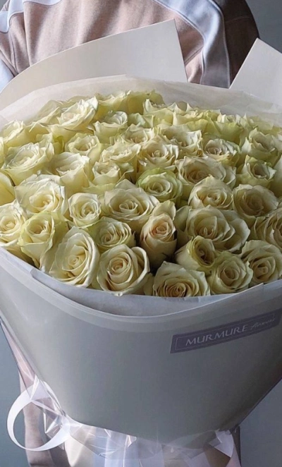 Букет из 51 Голландской белой розы 40 см «Облако белых роз»