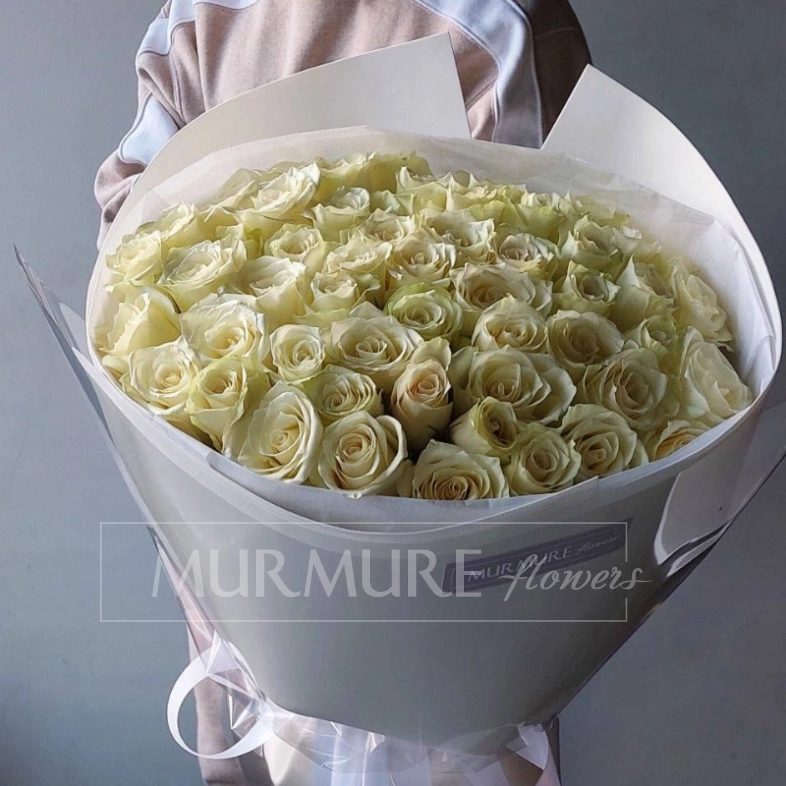 Букет из 51 Голландской белой розы 40 см &laquo;Облако белых роз&raquo;