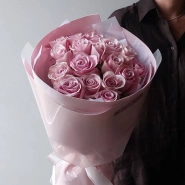 Монобукет из 15 розовых роз &laquo;Нежный сюрприз&raquo; 0