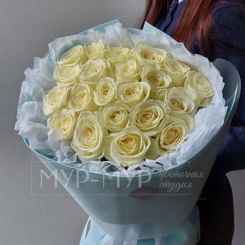 21 белая Голландская роза 40 см